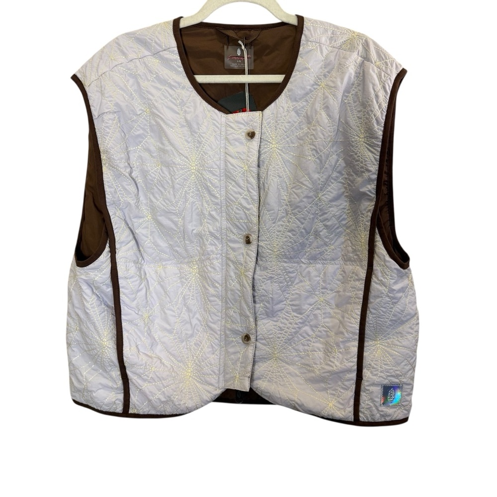 Free People Movement Kacie Quilted Reversible Vest in Light Gray and Brown Sz L